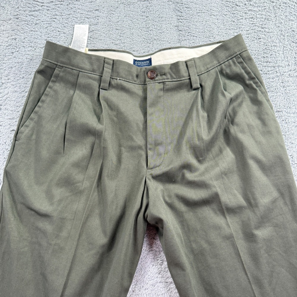 Dockers Easy Khaki Pants Mens 42x30 Olive Green New Pleated Classic Fit Chinos